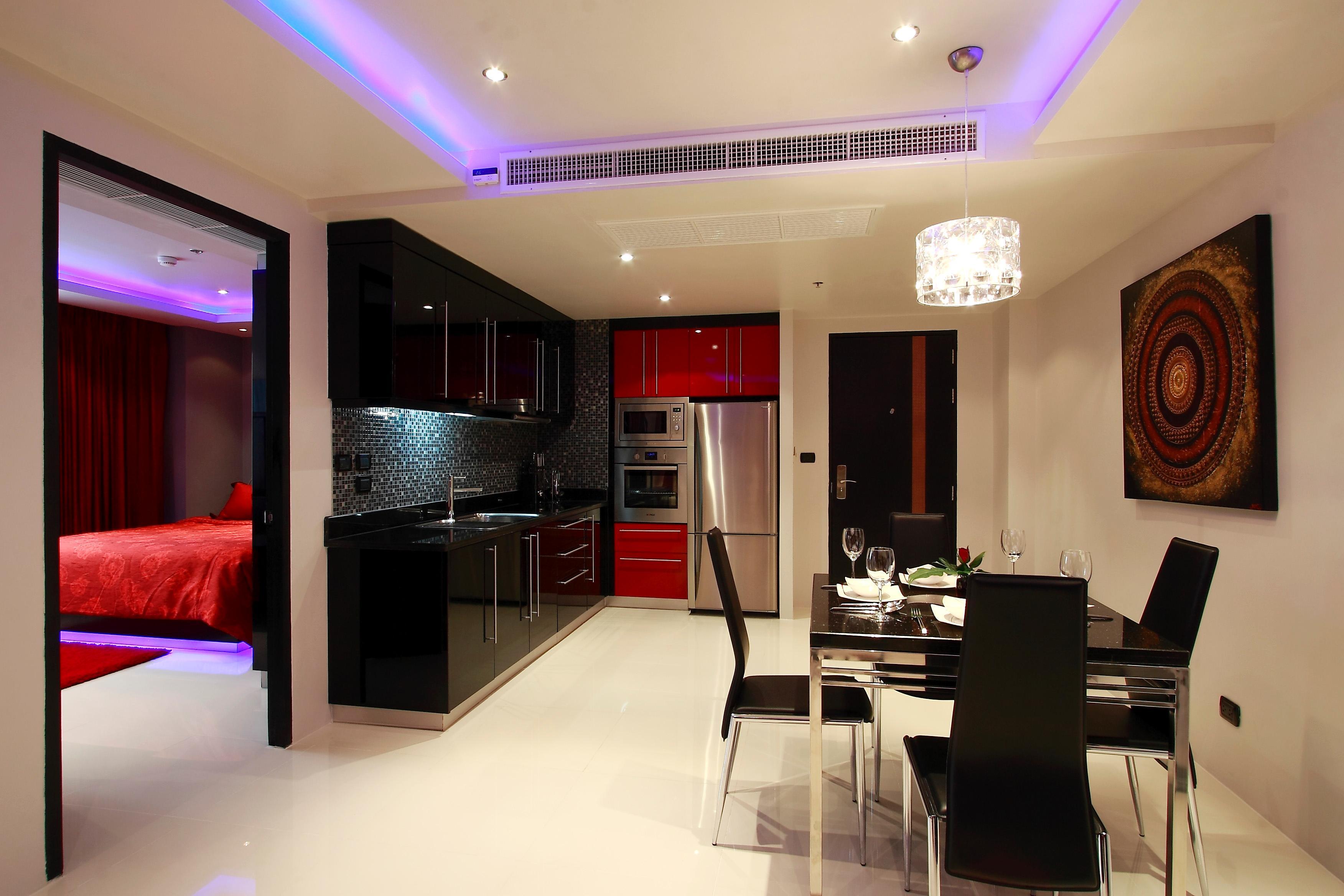 Absolute Bangla Suites Patong Exteriör bild